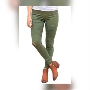 🆕 Green Distressed Front Stretch Denim Pants
